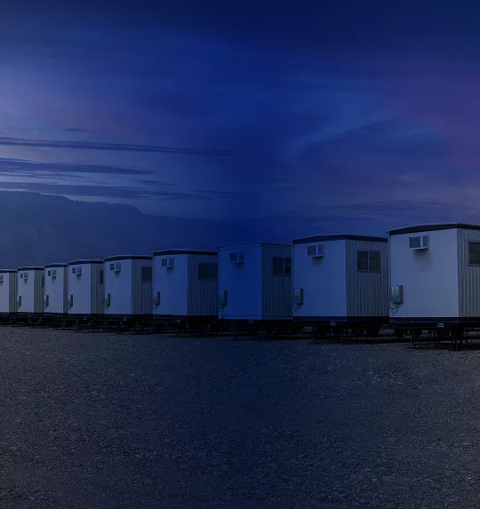 Oficinas móviles y casetas de obra Commosa sobre remolque equipadas para proyectos