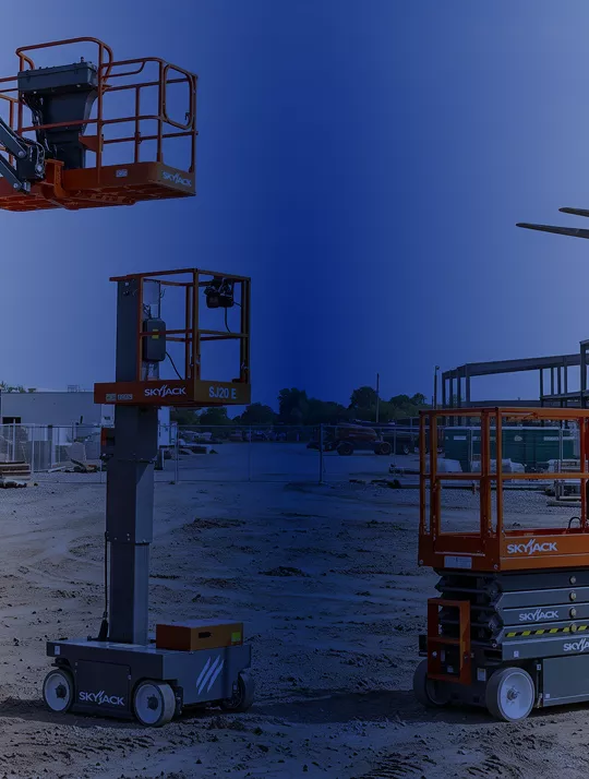 Plataformas articuladas, de tijera y elevación personal Skyjack en proyecto de construcción